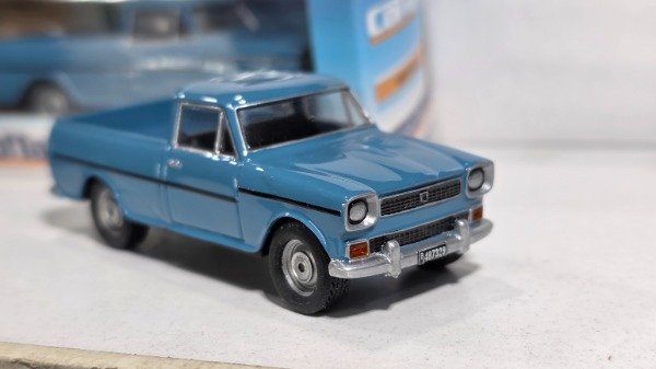 Producto - RASTROJERO celeste 1/64 - 1