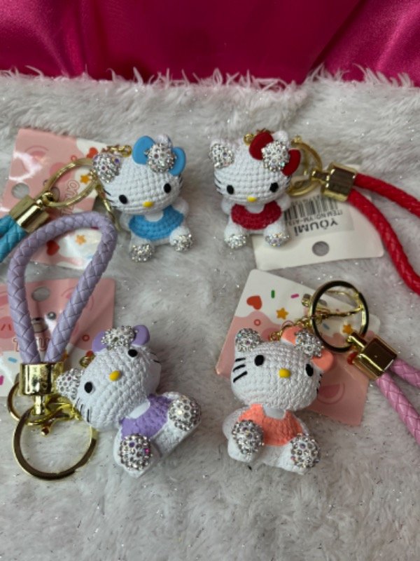 Producto - Llaveros de Hello Kitty
