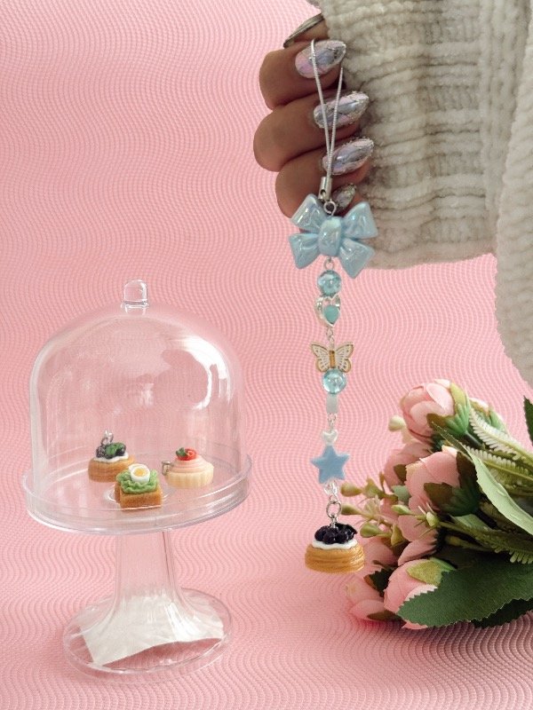 Producto - Llavero Pastel Arandanos