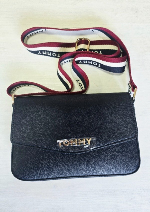 Producto - Cartera Tommy Hilfiger azul