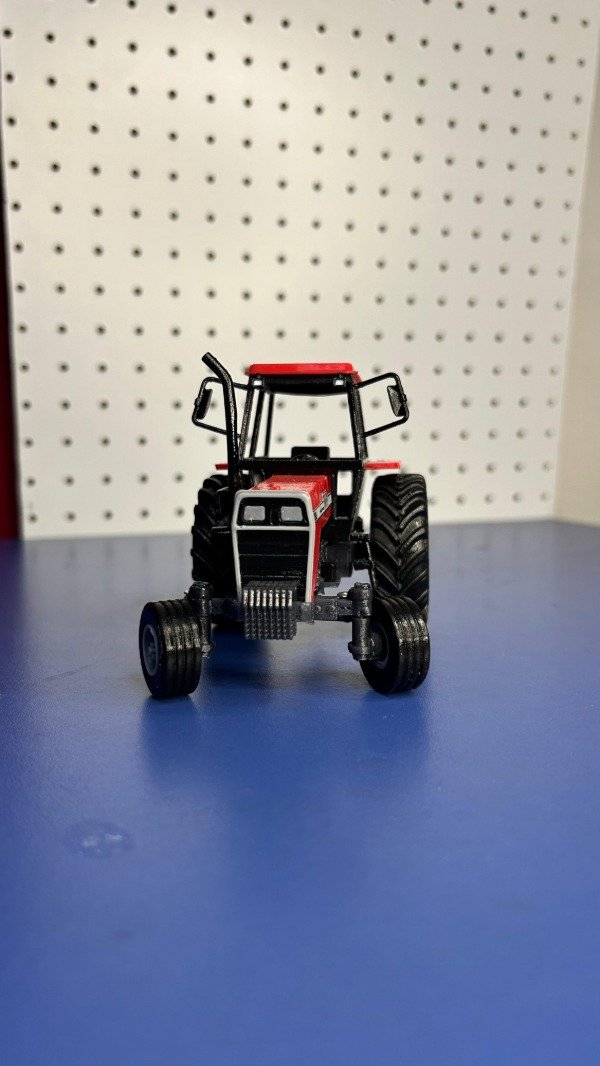 Producto - Tractor Massey Ferguson 1185 Escala 1:32