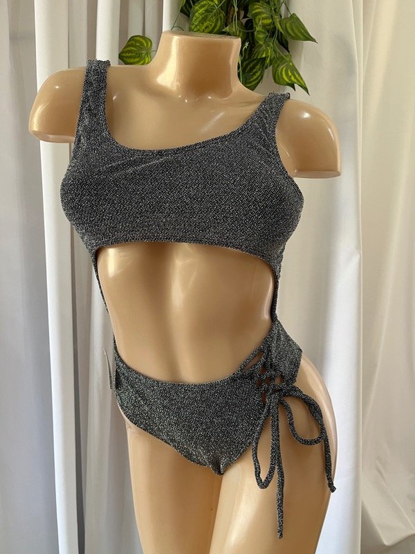 Producto - Enteriza Jazmin Lurex Plateado con Negro