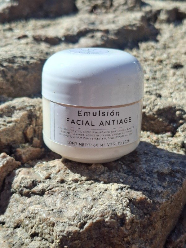 Producto - Emulsión Facial Anti-Age