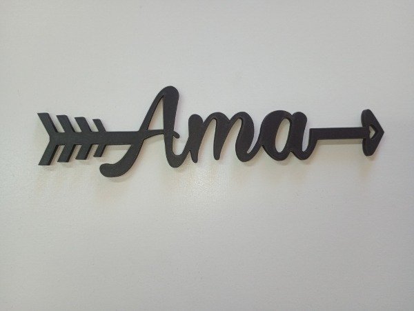 Producto - Frase MDF laminado "Ama"