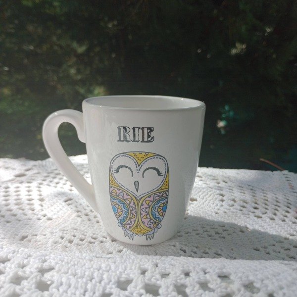 Producto - TAZA BOMBE DE CERÁMICA BLANCA BÚHO RÍE