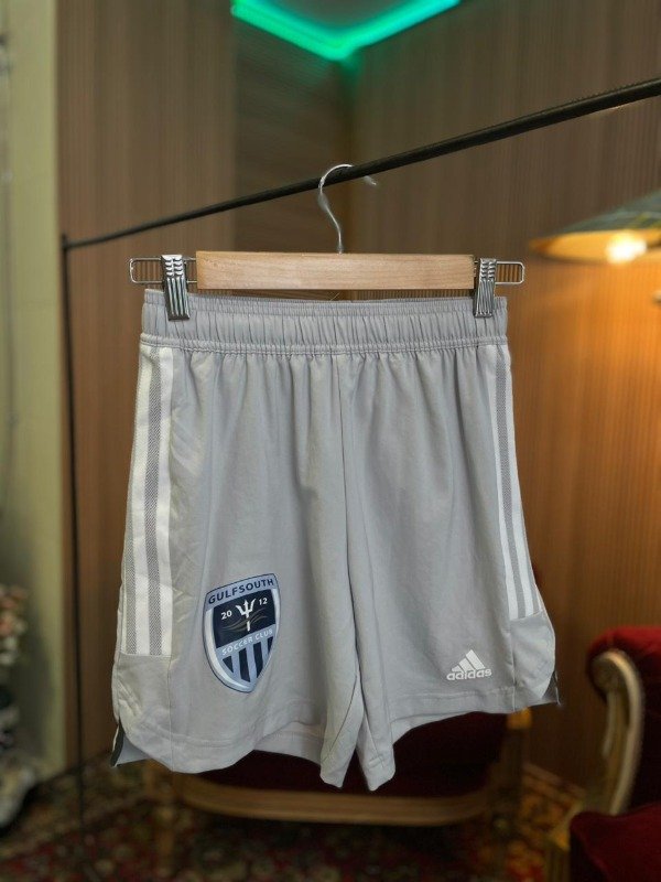 Producto - Bermuda Adidas gris T.S