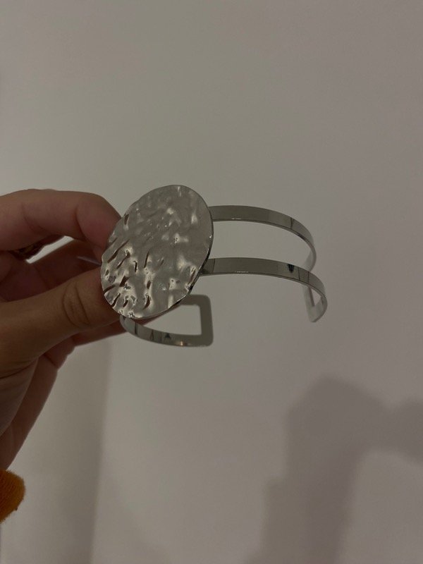 Producto - brazalete circulo graneado