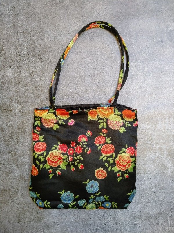 Producto - Cartera oriental