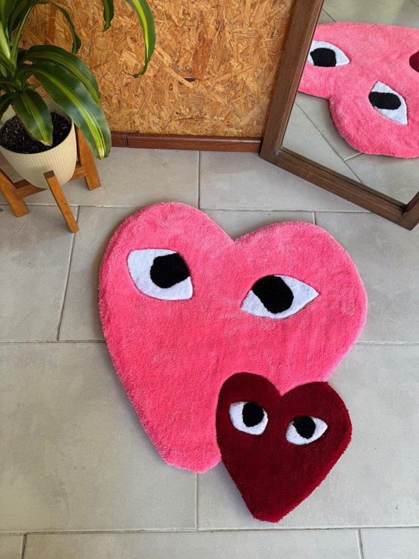 Producto - Alfombra Corazón Comme des Garcons