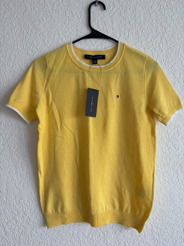 Producto - Tommy Hilfiger Remera Tee Amarilla