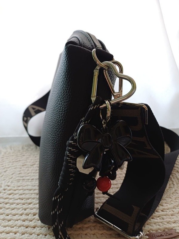 Producto - Bag charm black