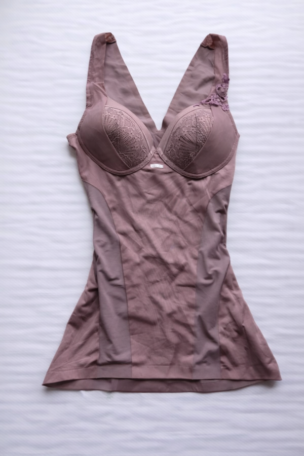 Producto - Blusa reductora púrpura