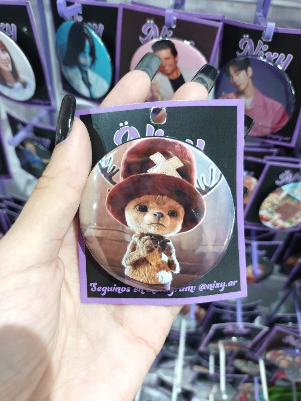 Producto - Pin Chopper One Piece Live Action