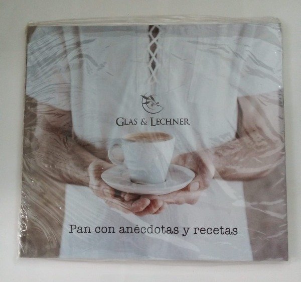 Producto - Pan con anécdotas y recetas - Glas y Lechner - Ed Autor