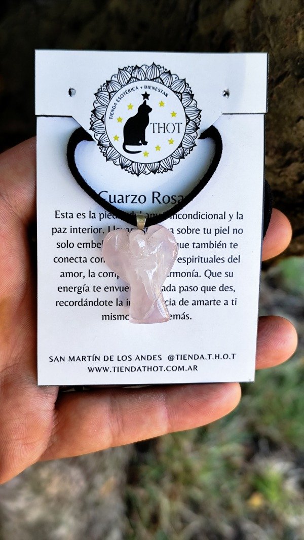 Producto - COLLAR ANGELITO DE CUARZO ROSA - Amor propio