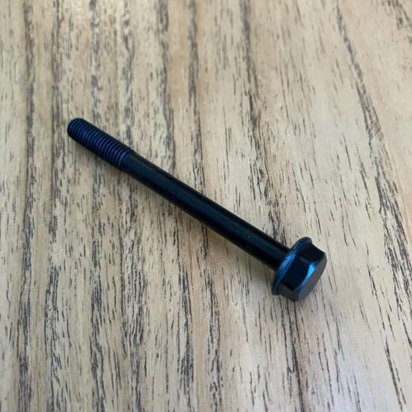 Producto - 416 - Tornillo M6x65