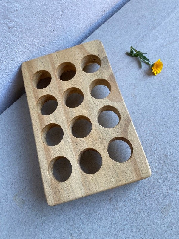 Producto - Huevera madera