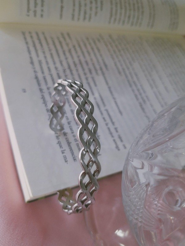 Producto - Brazalete trenzado