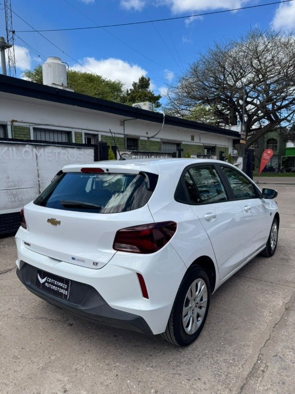Producto - Chevrolet Onix 1.2 Tech MT 2020 - 6
