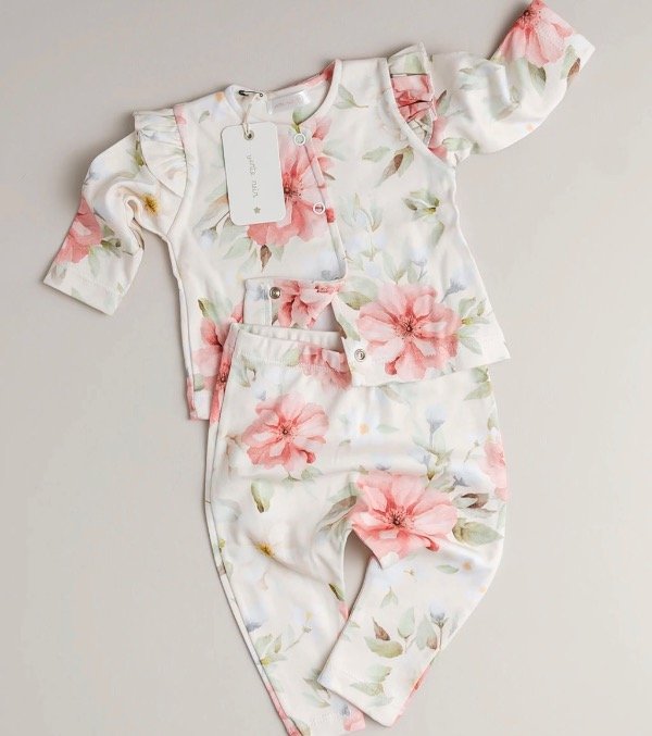 Producto - Conjunto de saquito y pantalón estampado rosa - 0