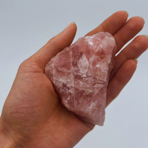 Producto - Cuarzo extra rosa en bruto Mediano