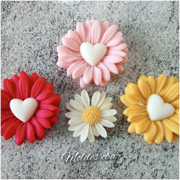 Producto - Molde margarita corazon 8cm XL - 2