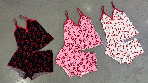 Producto - Pijama cereza S/M