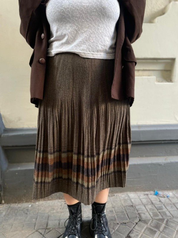 Producto - Pollera lana otoño