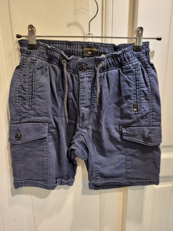 Producto - Bermuda QUIKSILVER azul cargo Talle 12 años - PRECIO: 24X