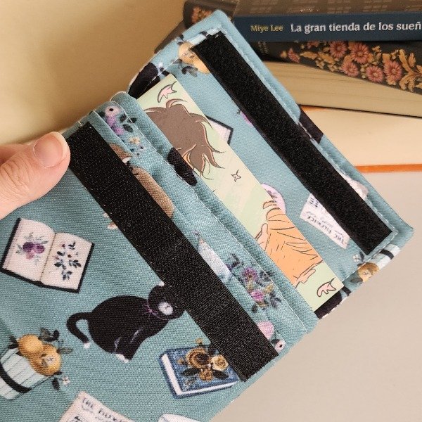 Producto - Funda para libros pocket Gatitos Verdes IMPERMEABLE - 2