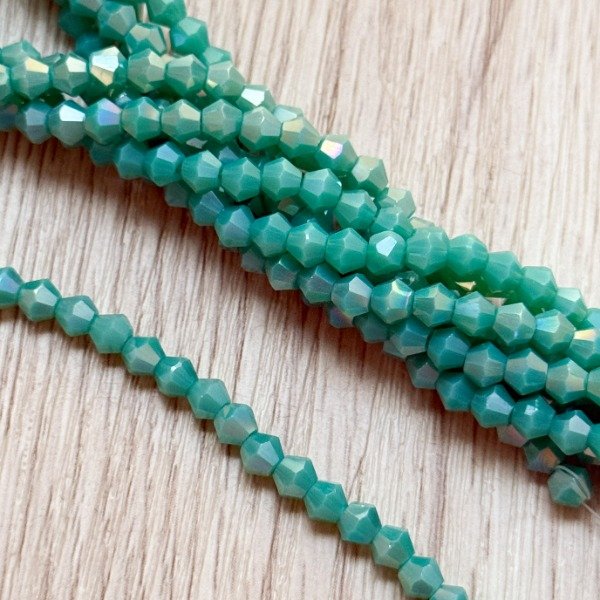 Producto - Tira de cristal Bicono Esmeralda (4mm)