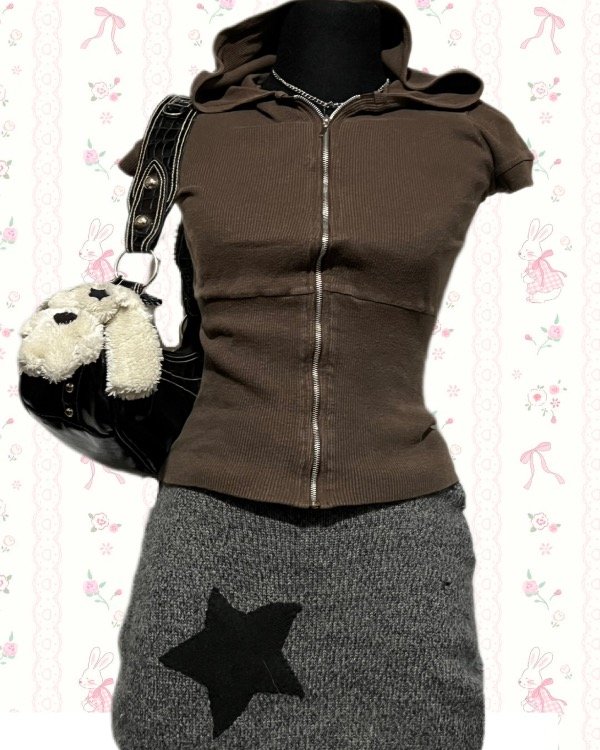 Producto - Top zip chocolate  y2k