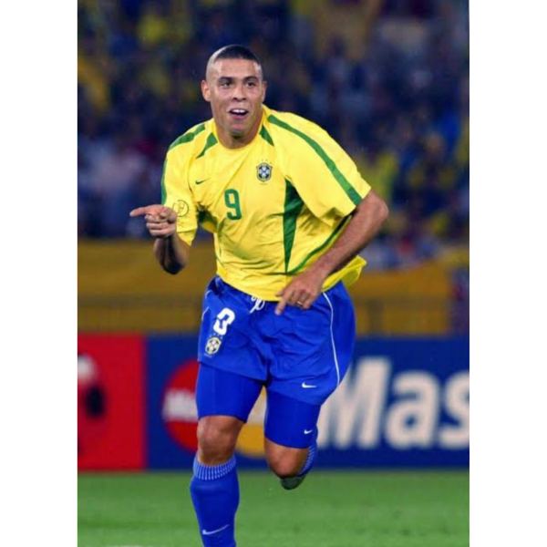 Producto - Camiseta Retro Brasil - Ronaldo - 3