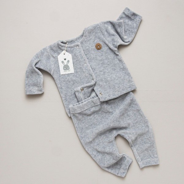 Producto - Conjunto plush gris
