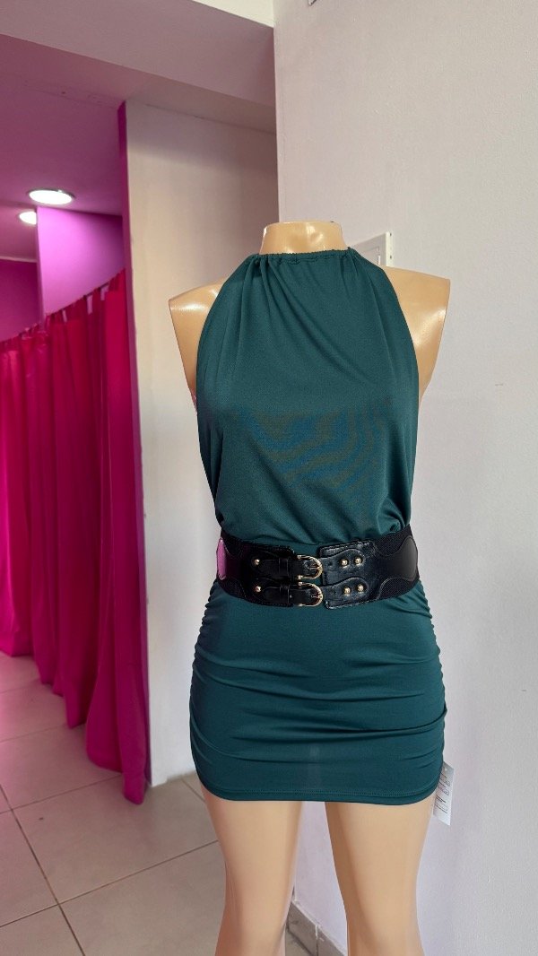 Producto - Vestido verde espalda descubierta