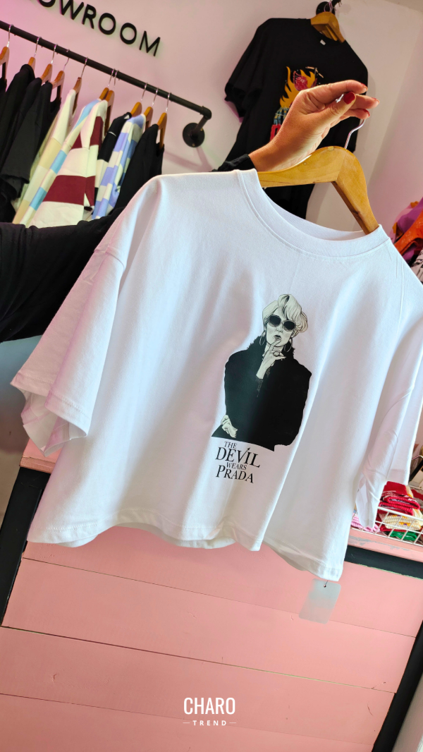 Producto - TOP CROP MIRANDA THE DEVIL