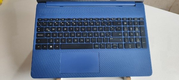Producto - HP 15-EF RYZEN 5 5500U / 8GB / 256GB - 3