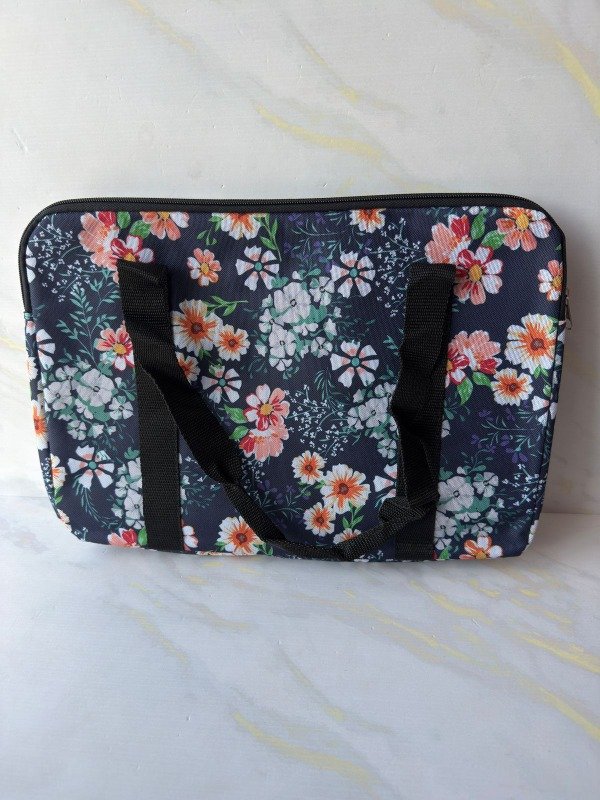 Producto - Funda con cierre y manija Notebook 13" flores