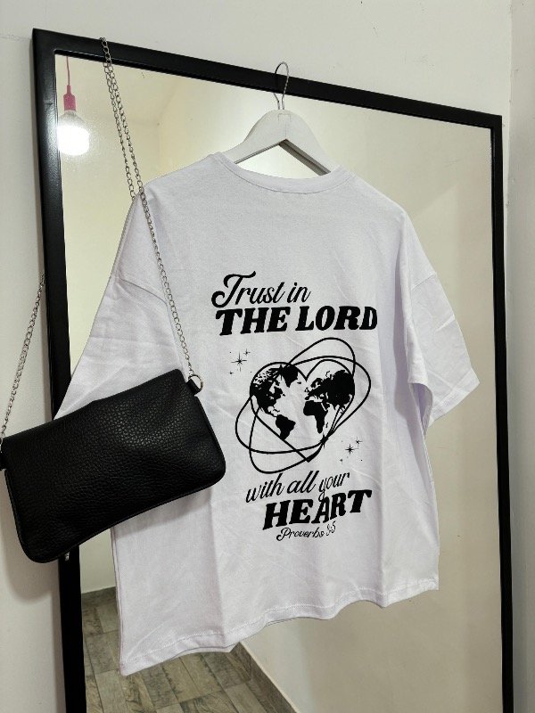 Producto - Remera Lord blanca