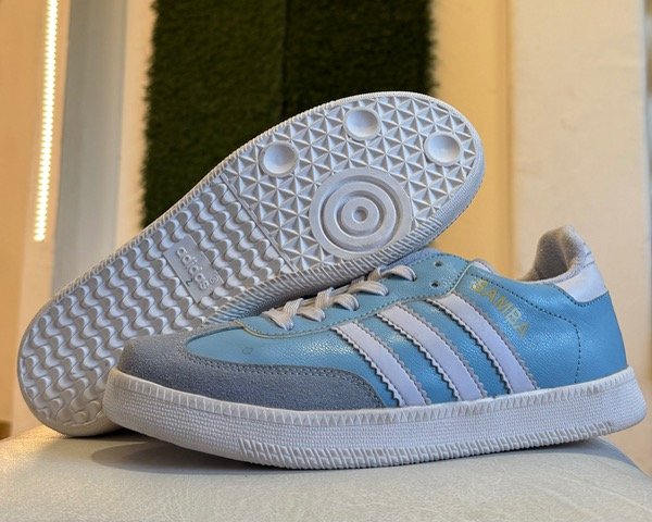 Producto - ADIDAS SAMBA celeste