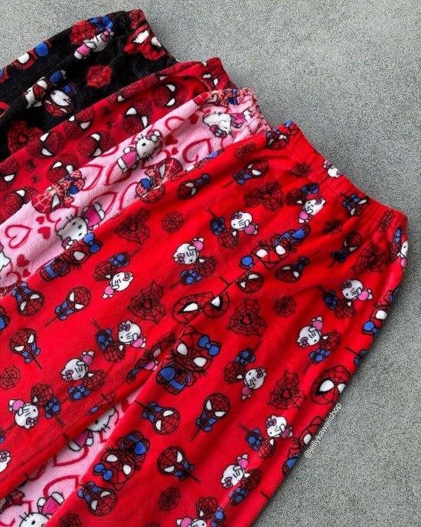 Producto - Pantalon Spiderman-Kitty rojo polar soft