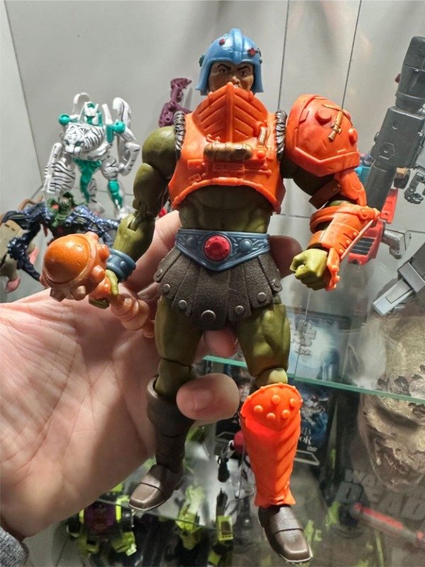 Producto - MAN-AT-ARMS MASTERVERSE NEW ETERNIA