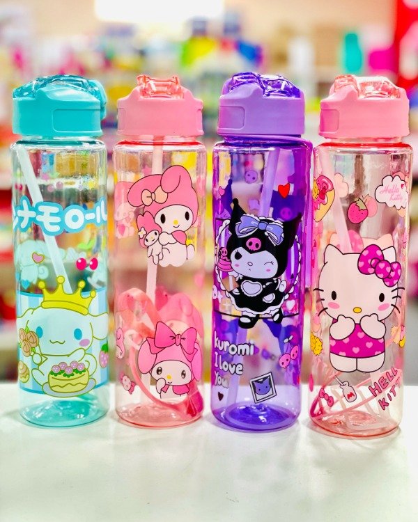 Producto - Botella sanrio 1 litro