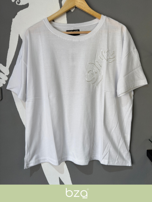 Producto - REMERA INDE LUPE