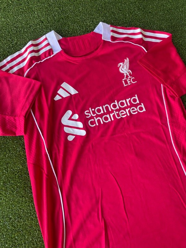 Producto - Liverpool Local 25/26 Version Jugador