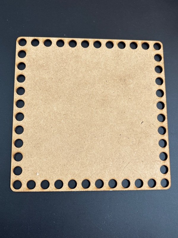 Producto - Base corte laser cuadrada 15 cms