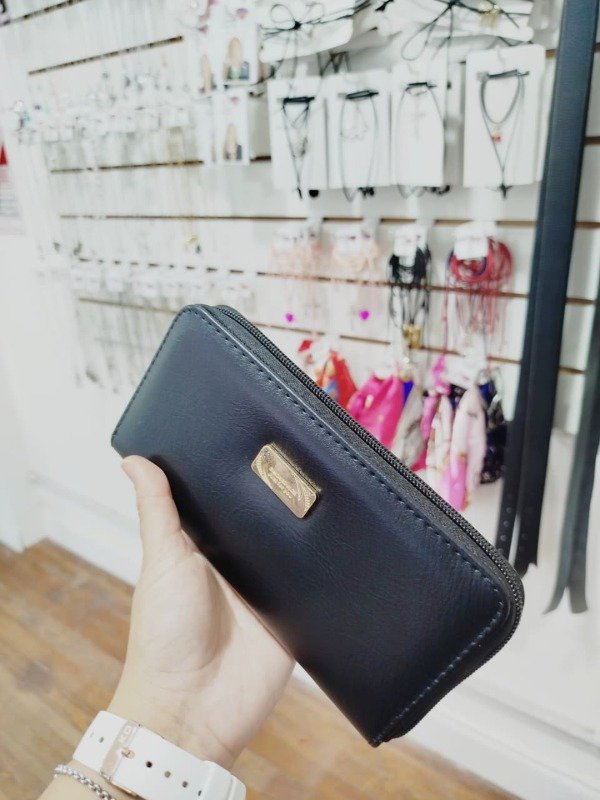 Producto - Billetera negraa