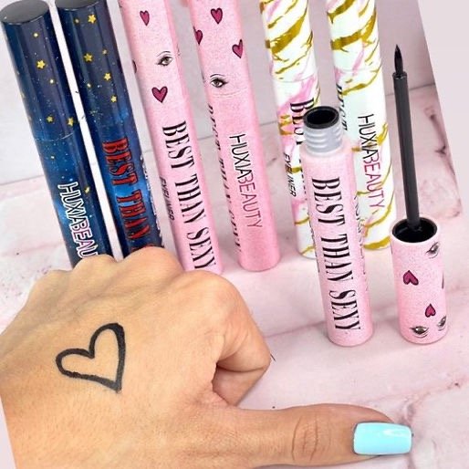 Producto - Delineador líquido aliddy
