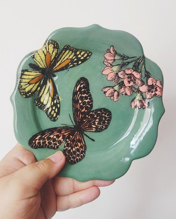 Producto - Plato mediano mariposas