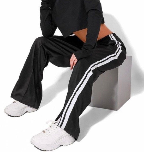 Producto - PANTALÓN LÍNEAS PLUSH